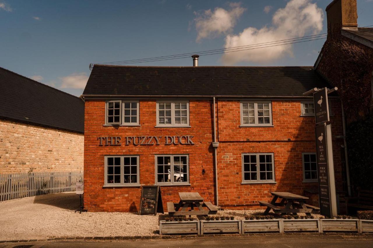 The Fuzzy Duck Hotel Newbold on Stour Exterior photo